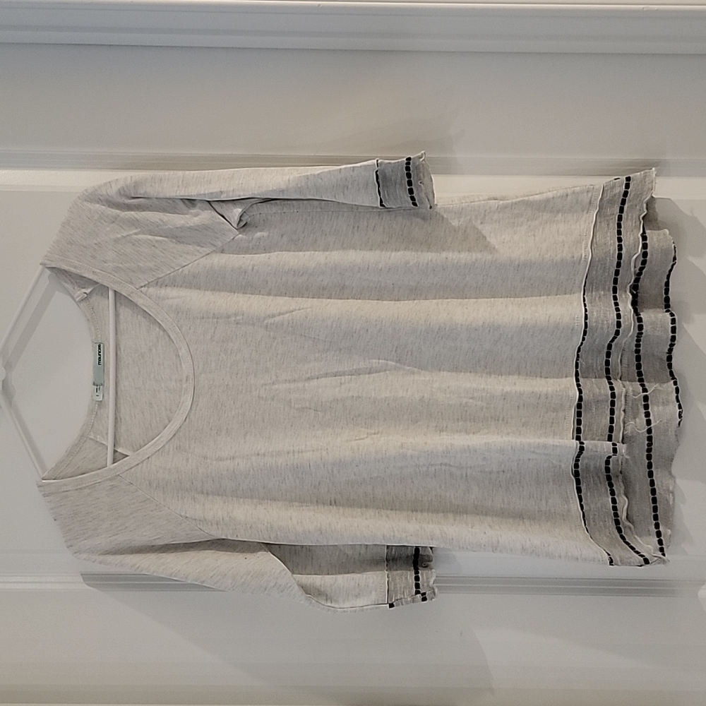 3/4 sleeve top